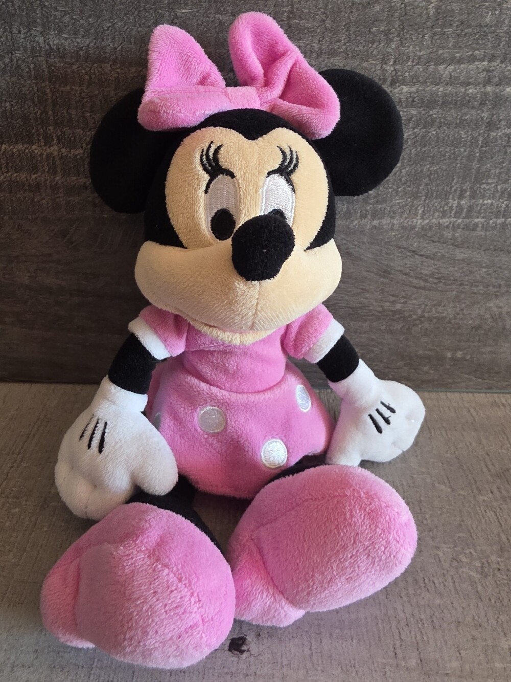 Disney Collection Minnie Mouse Plush Doll 10" Pink Dress Pink Shoes g52